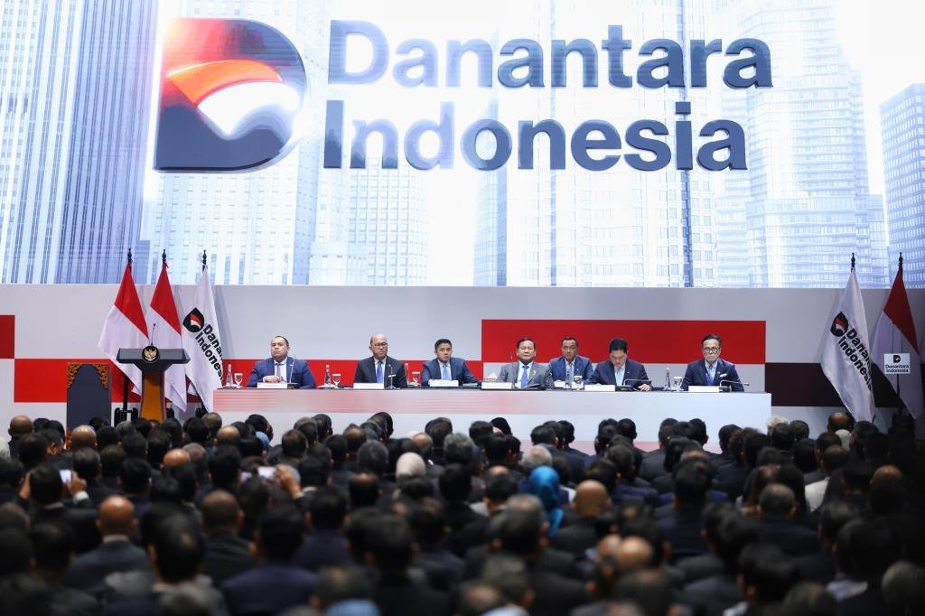 Sejak-di-launching-Presiden-Prabowo-Danantara-Resmi-Pemilik-844-Perusahan-BUMN