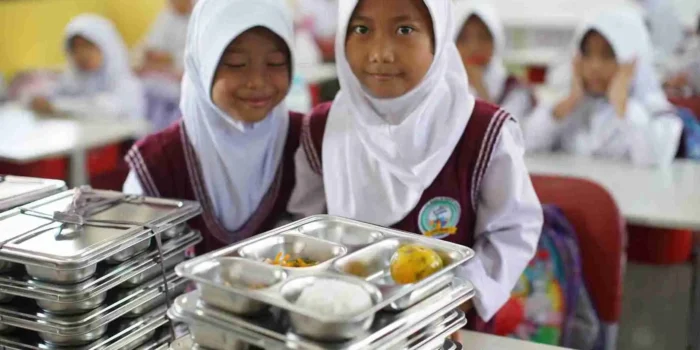 1748248429-6834276d36c46