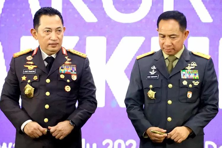 Kapolri-dan-Panglima-TNI-3029196959