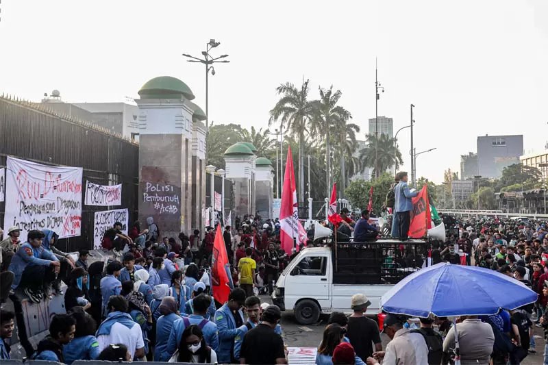 demo-jakarta-2321973234