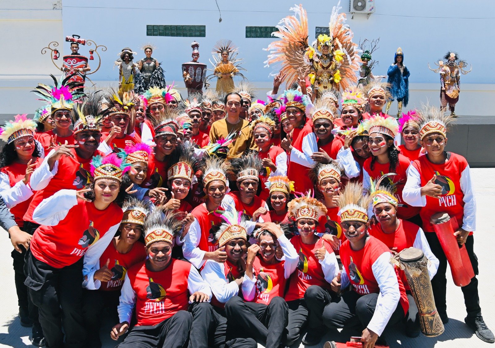 20230321_-_Resmikan_Papua_Youth_Creative_Hub_Presiden_Tingkatkan_Kesejahteraan_dan_Kemajuan_Papua