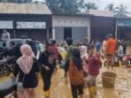 8f304_gotong-royong